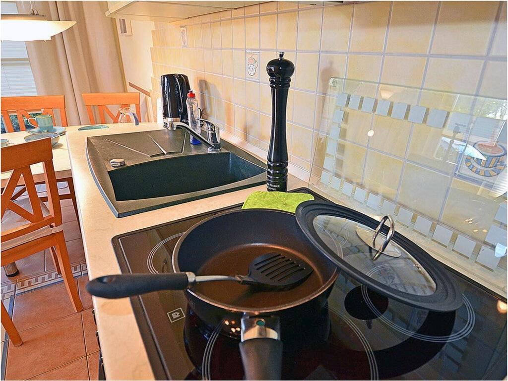Villa Boeck 7 Comfortable Holiday Residence Glowe Kültér fotó